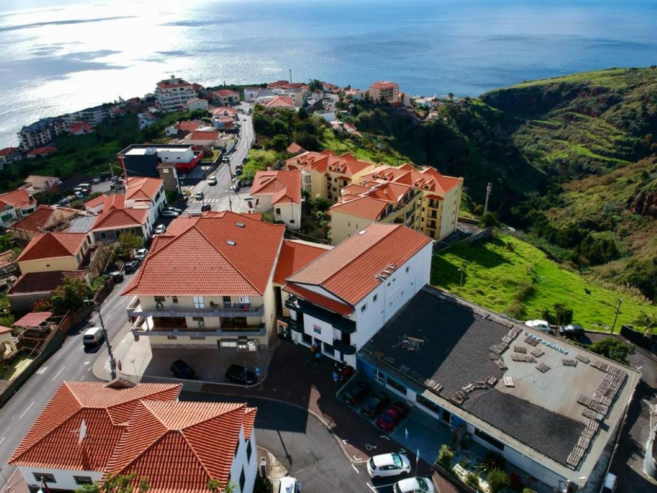 Mountain View Star Apartment Estreito Da Calheta Exterior photo